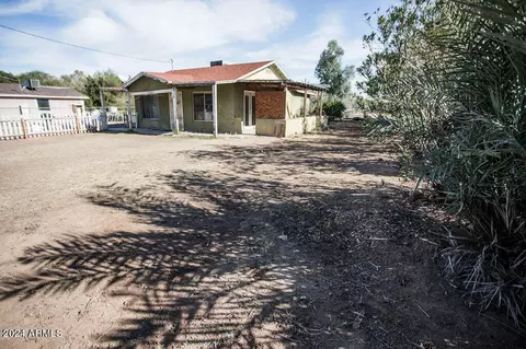5641 S 27th Pl, Phoenix, AZ 85040 photo 4