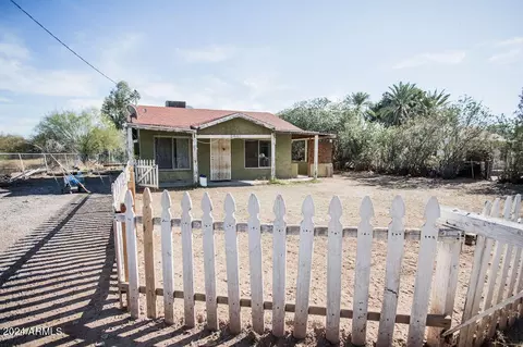 5641 S 27th Pl, Phoenix, AZ 85040