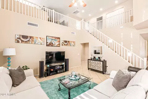 Living - 6830 S 39th Dr, Phoenix, AZ 85041 photo 6 of 7