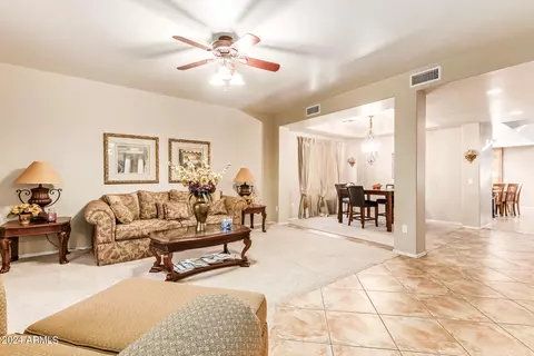 Living - 6830 S 39th Dr, Phoenix, AZ 85041 photo 2 of 7