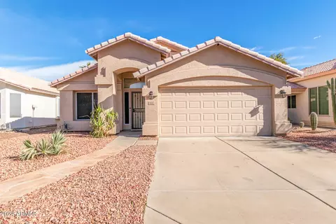 461 S Silverbrush Dr, Chandler, AZ 85226