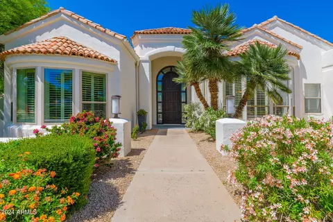 4702 E Caron St, Phoenix, AZ 85028 photo 6