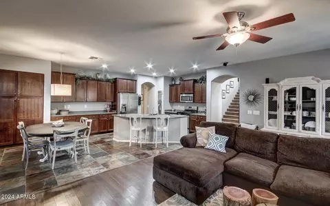 2755 S Penrose Dr, Gilbert, AZ 85295 photo 7