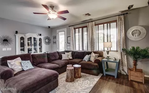 2755 S Penrose Dr, Gilbert, AZ 85295 photo 9