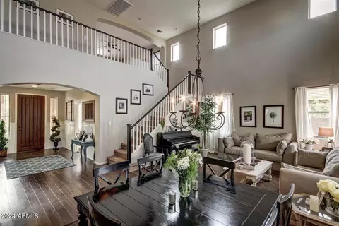 2755 S Penrose Dr, Gilbert, AZ 85295