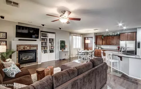 2755 S Penrose Dr, Gilbert, AZ 85295 photo 8