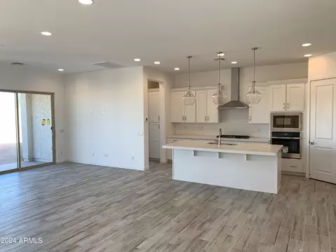8044 E June Cir, Mesa, AZ 85207 photo 6