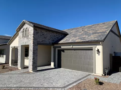 8044 E June Cir, Mesa, AZ 85207 photo 3