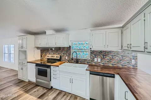 1954 S Mariposa Rd, Apache Junction, AZ 85119 photo 7