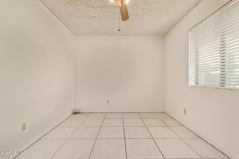 352 E Holmes Ave, Mesa, AZ 85210 photo 19