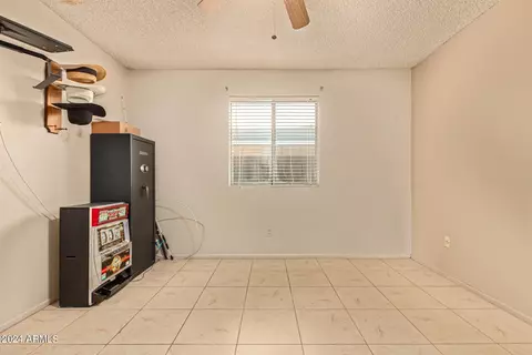 352 E Holmes Ave, Mesa, AZ 85210 photo 15