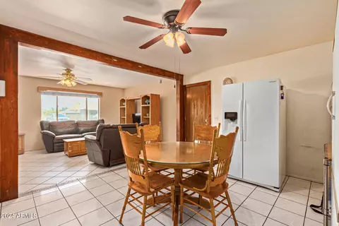 352 E Holmes Ave, Mesa, AZ 85210 photo 9