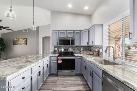 11538 E Lobo Ave, Mesa, AZ 85209 photo 3