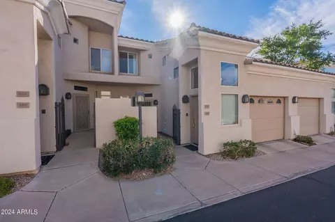 1747 E Northern Ave #120, Phoenix, AZ 85020