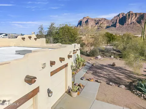 4858 E Jacob Waltz St, Apache Junction, AZ 85119 photo 3