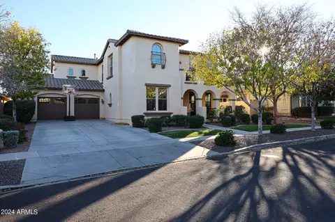 15429 W Surrey Dr, Surprise, AZ 85379