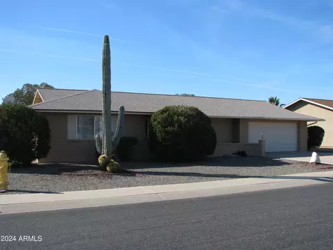 10407 W Brookside Dr, Sun City, AZ 85351