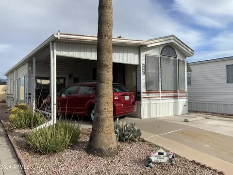 1561 W Cheyenne Dr #561, Apache Junction, AZ 85119