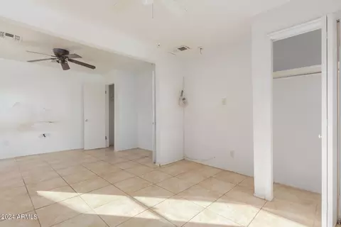 629 W Romley Ave, Phoenix, AZ 85041 photo 17