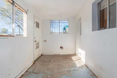 629 W Romley Ave, Phoenix, AZ 85041 photo 28