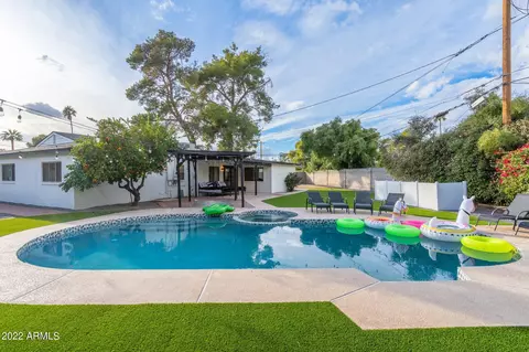 Exterior - 438 W Harmont Dr, Phoenix, AZ 85021 photo 7 of 23