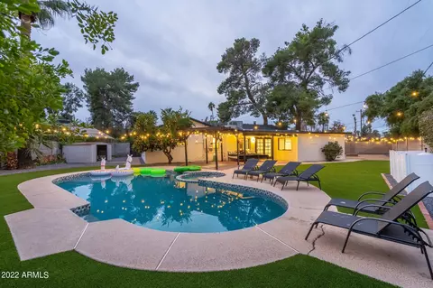 Exterior - 438 W Harmont Dr, Phoenix, AZ 85021 photo 12 of 23