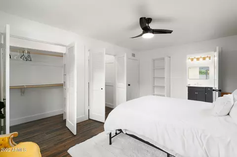 Bedroom - 438 W Harmont Dr, Phoenix, AZ 85021 photo 6 of 11