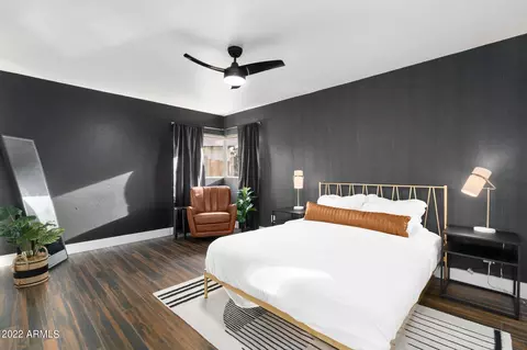 Bedroom - 438 W Harmont Dr, Phoenix, AZ 85021 photo 2 of 11