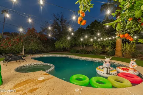 Exterior - 438 W Harmont Dr, Phoenix, AZ 85021 photo 20 of 23