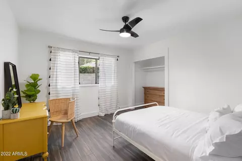 Bedroom - 438 W Harmont Dr, Phoenix, AZ 85021 photo 3 of 11
