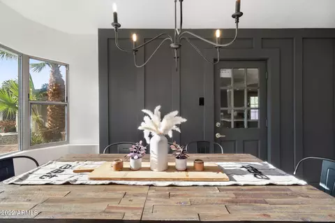 Dining - 438 W Harmont Dr, Phoenix, AZ 85021 photo 1 of 3