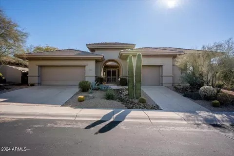 7443 E Pasaro Dr, Scottsdale, AZ 85266