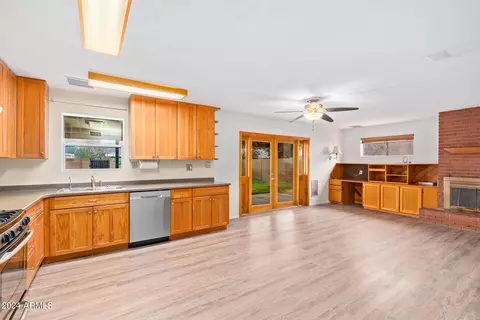 Living - 41 E Fairmont Dr, Tempe, AZ 85282 photo 3 of 3