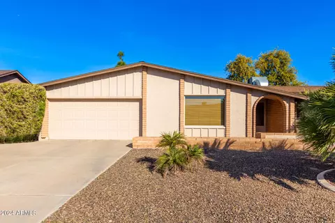 6102 W Cholla St, Glendale, AZ 85304