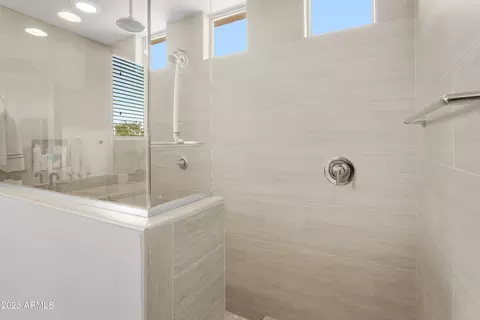 2815 E Tina Dr, Phoenix, AZ 85050 photo 17