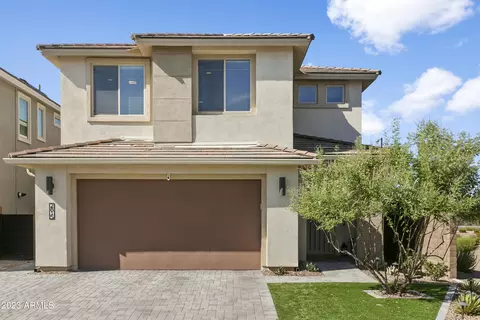 2815 E Tina Dr, Phoenix, AZ 85050 photo 2