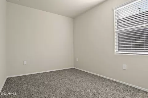 18633 W Desert Hollow Dr, Surprise, AZ 85387 photo 33