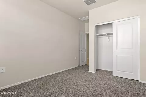18633 W Desert Hollow Dr, Surprise, AZ 85387 photo 30