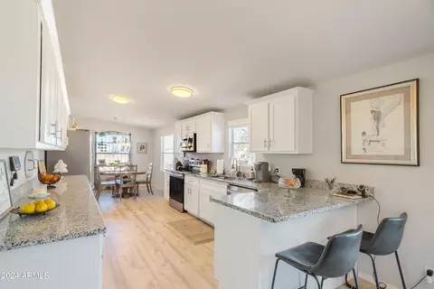 8804 E Bloomfield Rd, Hereford, AZ 85615 photo 9