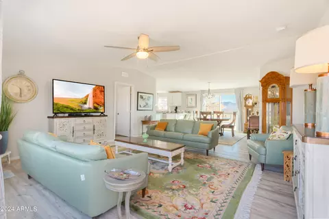 8804 E Bloomfield Rd, Hereford, AZ 85615 photo 8