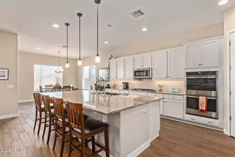 1434 E Milada Dr, Phoenix, AZ 85042 photo 8