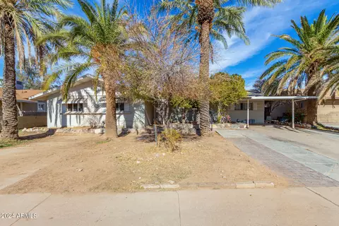 5542 W Monterosa St, Phoenix, AZ 85031