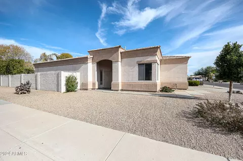6396 W Pontiac Dr, Glendale, AZ 85308