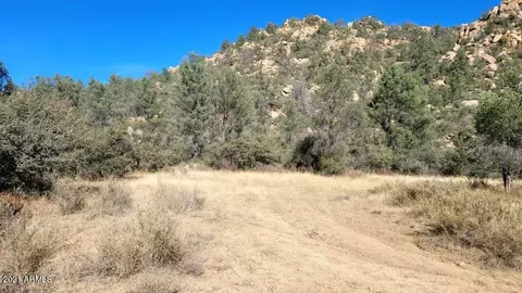 104 S Camp Cook Trl #104, Kirkland, AZ 86332