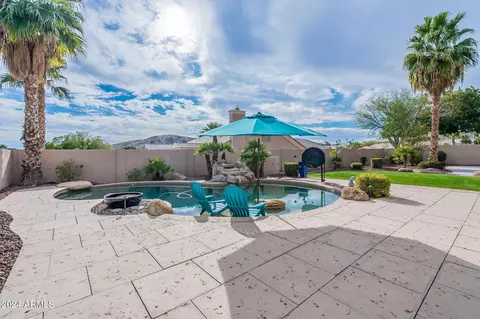 925 E Desert Flower Ln, Phoenix, AZ 85048 photo 47