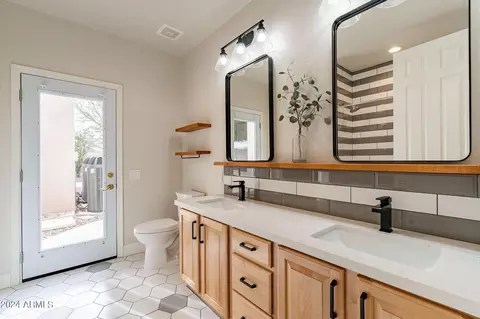 925 E Desert Flower Ln, Phoenix, AZ 85048 photo 30