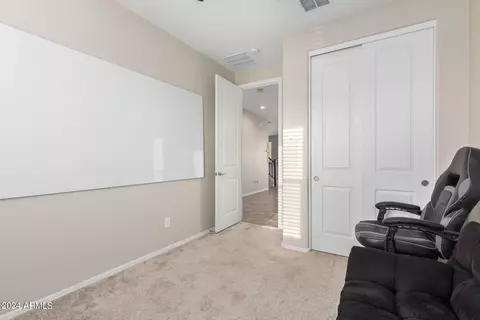 Bedroom - 3207 S 75th Dr, Phoenix, AZ 85043 photo 3 of 7