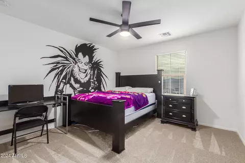 Bedroom - 3207 S 75th Dr, Phoenix, AZ 85043 photo 6 of 7