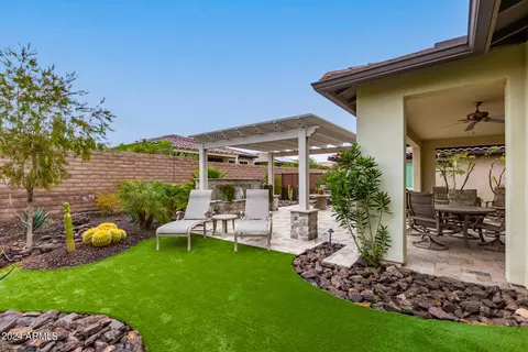 13186 W Duane Ln, Peoria, AZ 85383