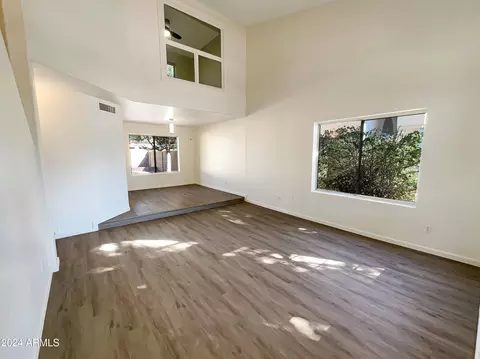 1508 W Pacific Dr, Gilbert, AZ 85233 photo 5